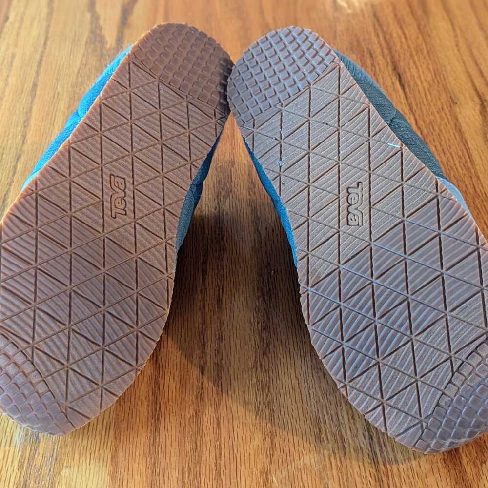 Teva ReEmber Convertible Slip-On Sneaker- size 10 - Picture 3 of 4